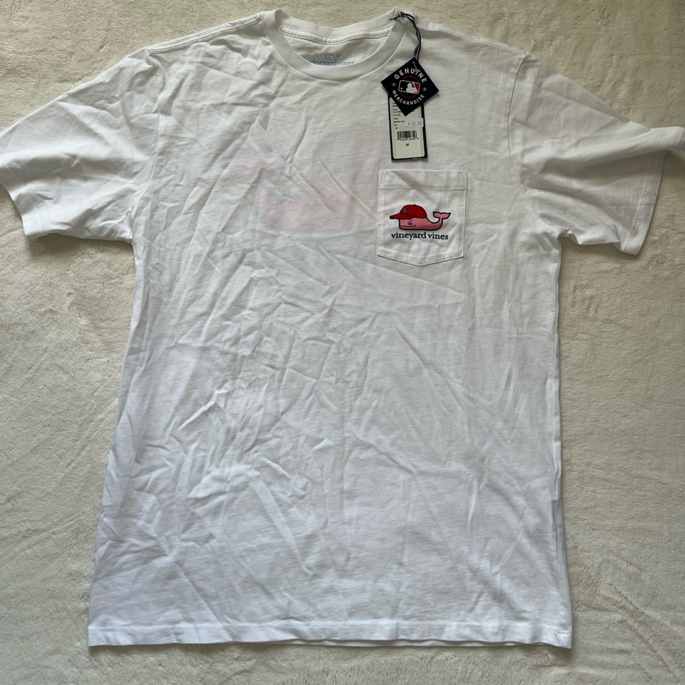 Vineyard Vines Cardinals whale tee